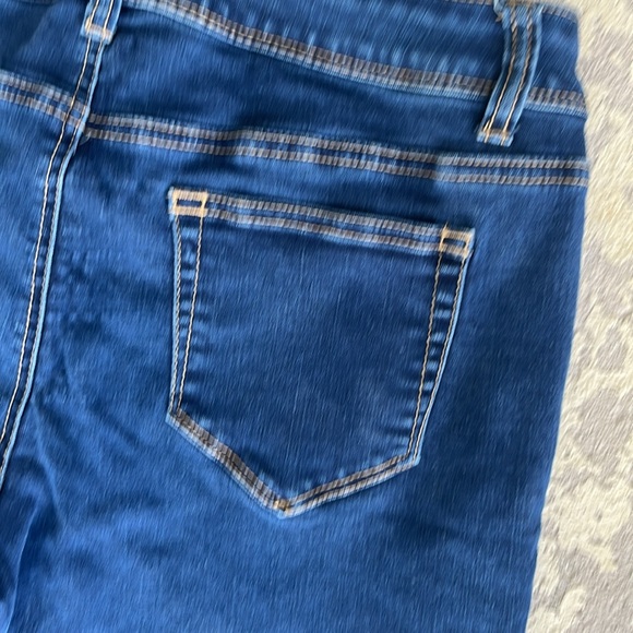 Like new dark wash Maurice’s jeggings - Picture 12 of 13